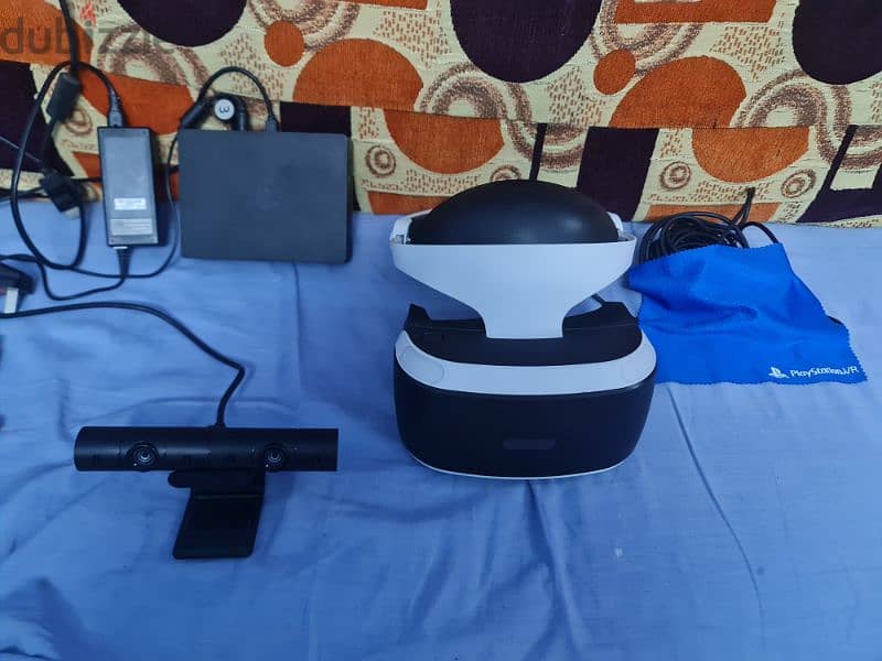 VR Playstation معاه ٢ يد موف بحالة الجديد 0