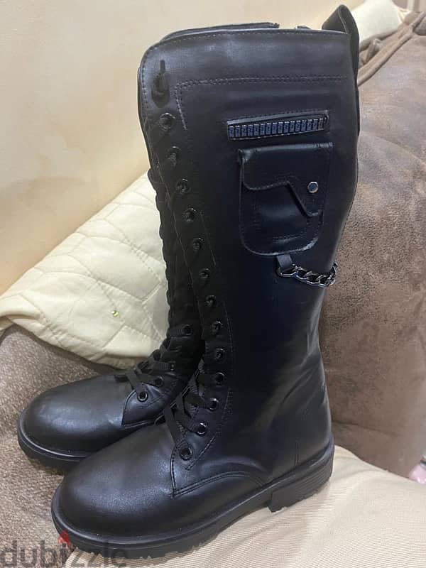 new girl boot   size 31 بوت بناتي جديد 0