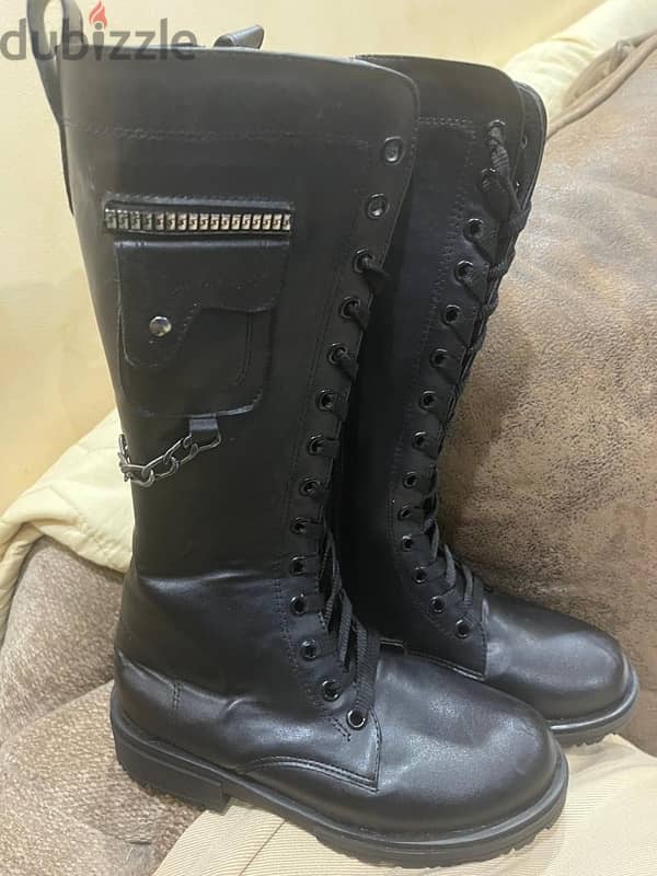 new girl boot   size 31 بوت بناتي جديد 2