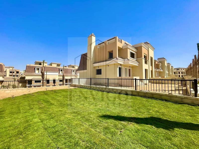 Villa for sale, 239 sqm, in Sarai Compound, New Cairo, directly on Suez Road, with a 42% discount on cash 0