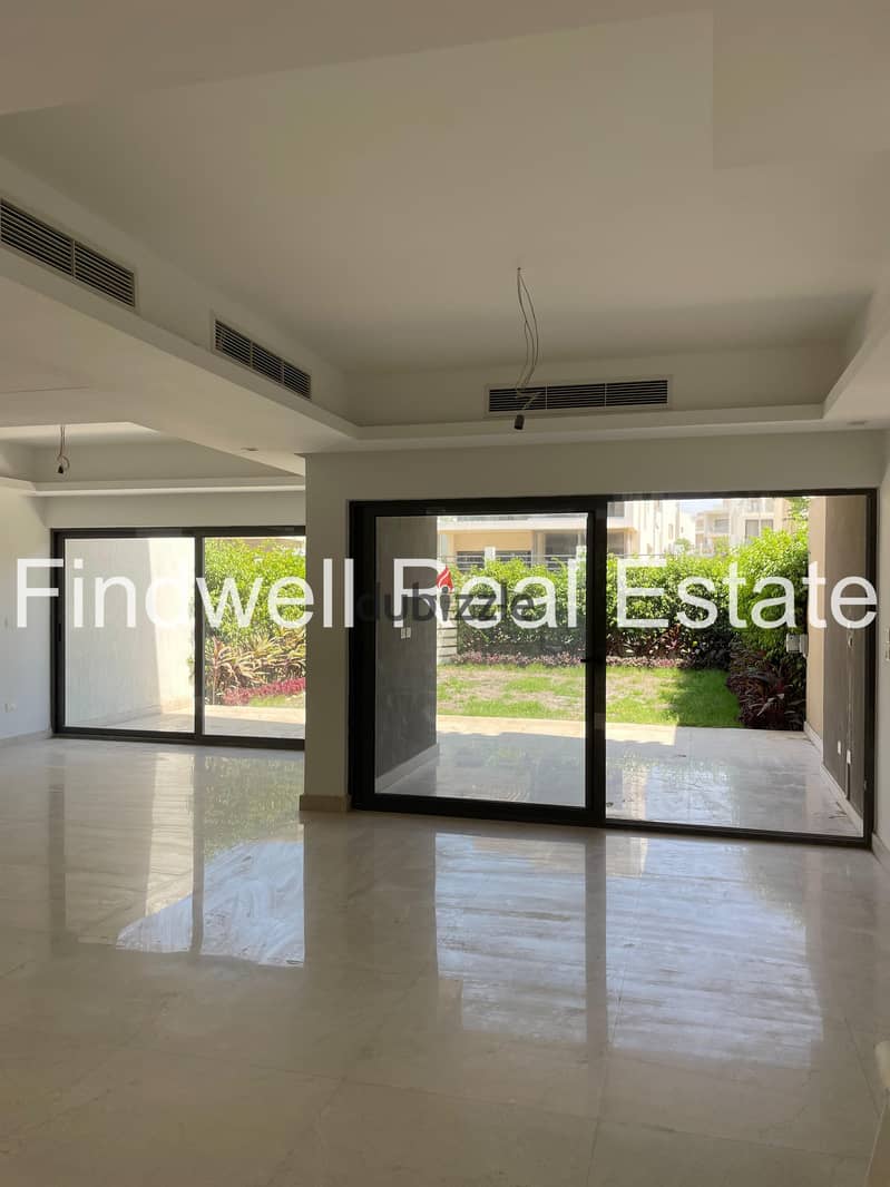 Townhouse for rent Fully finished including  Kitchen + appliances  and heaters Al Marasem Fifth square 0