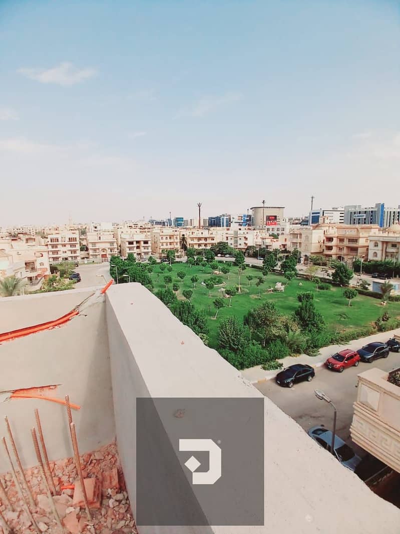 duplex  bahri for sale, south of the academy, a view, open to the garden - New Cairo 0