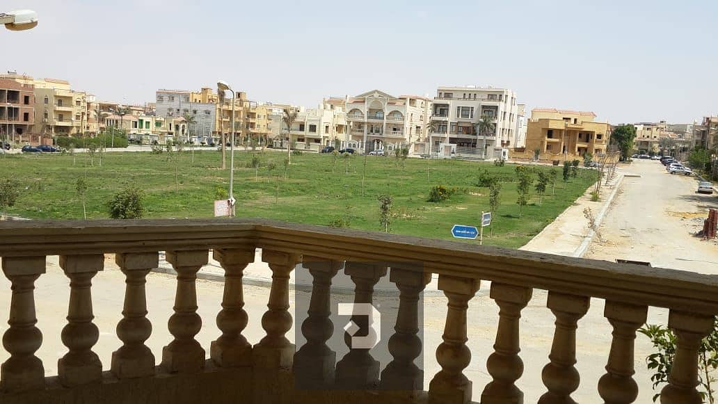 Apartment for sale 200 m Fully finished super-lux garden view in South Academy, First Settlement. 0