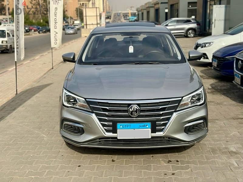 ام جى ام جي 5 2024 لاكشيري 15 الف كم فقط - MG 5 2024 LUXURY 0