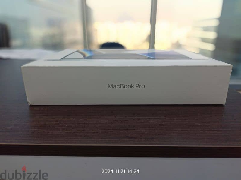 Apple M1 MacBook Pro 6