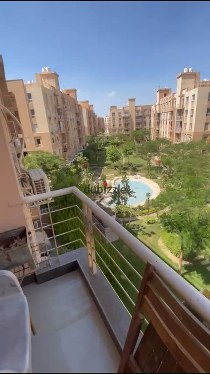 شقه 160م في حدايق اكتوبر كمبوند دجله جاردنز  Degla Gardens Compound 0