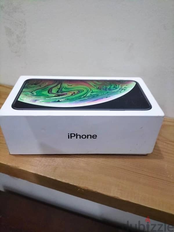 i phone x مساحة 256 حالة ممتازة 8