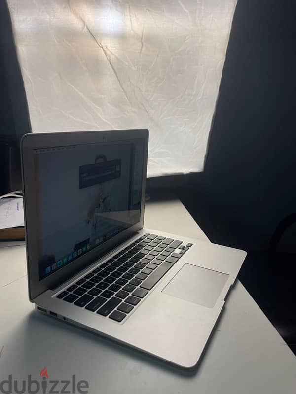 MacBook Air 2017  like new  from UAE 0