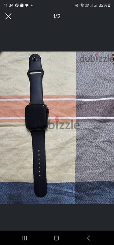 Apple Watch Series five 44mm battery 98%