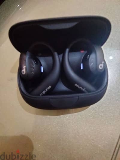 Anker soundcore Aerofit pro