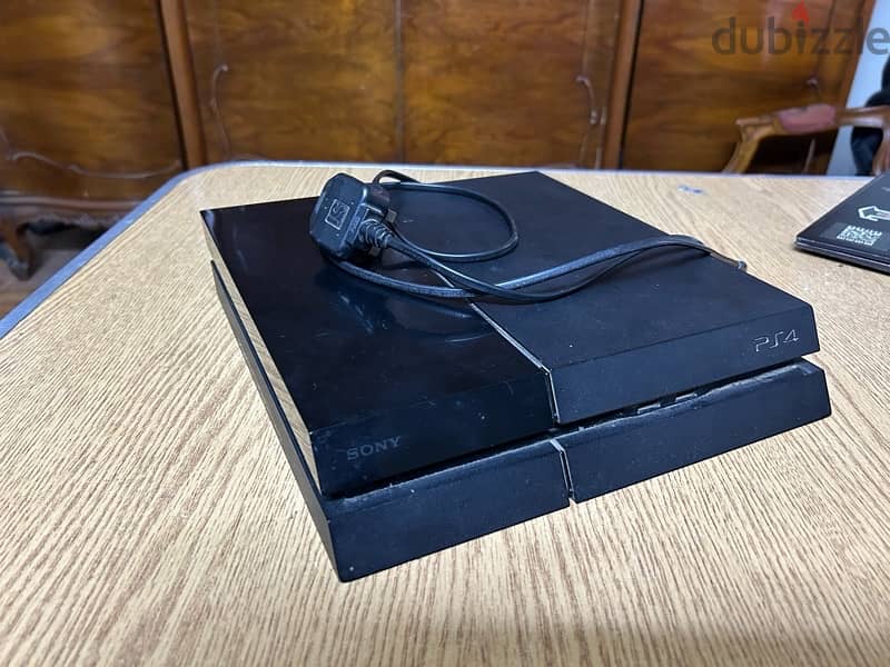 ps4 500GB Fat 1st edition 0