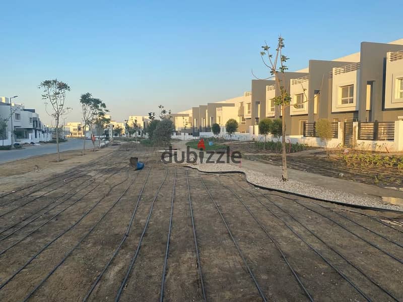 Hyde Park New Cairo Town House Modern  Middle 247m  Very Prime Location Double View 0