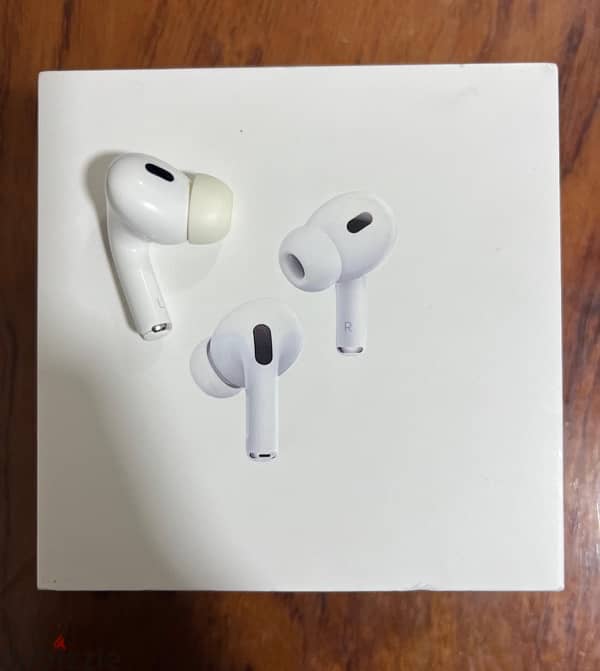 AirPods Pro 2 Left Pod 1