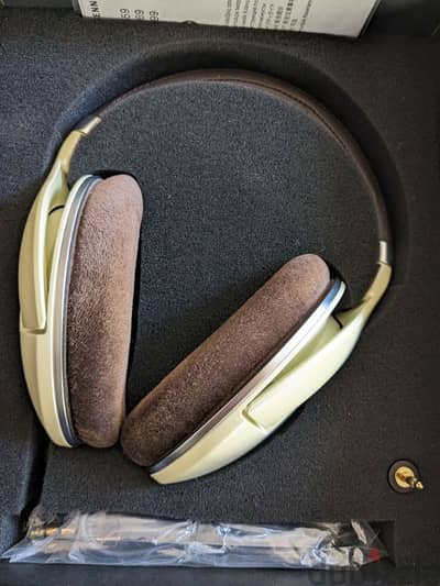 Sennheiser HD 599 Open Back Headphone, Ivory