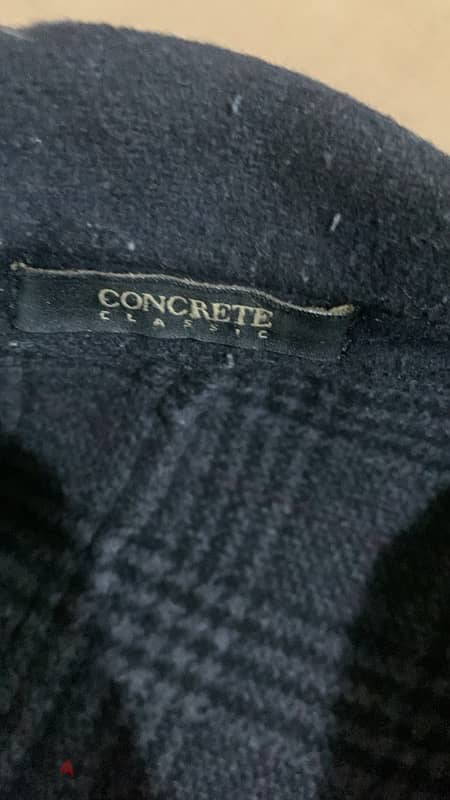 Concrete Coat L بالطو ماركة Concrete مقاس Large 2