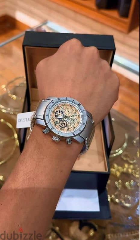 ساعة ماركة Bvlgari الشهيرة 0