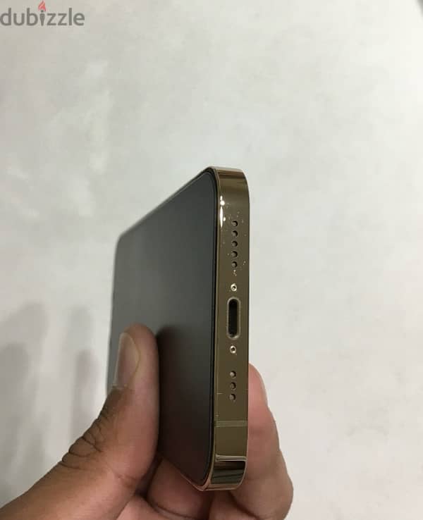 iPhone 13 Pro (128 GB) Gold 4