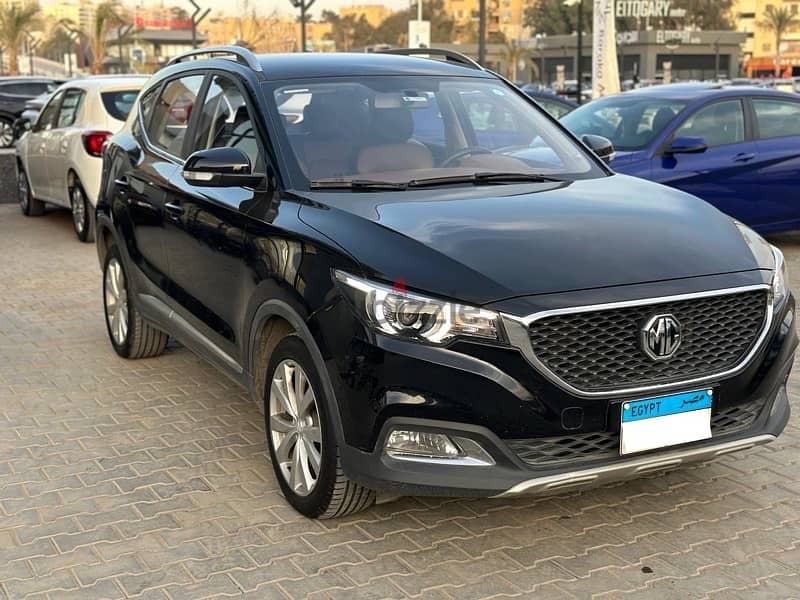 ام جى زد إس 2022 الفئة الثانية كمفورت - MG ZS 2022 COMFORT 0