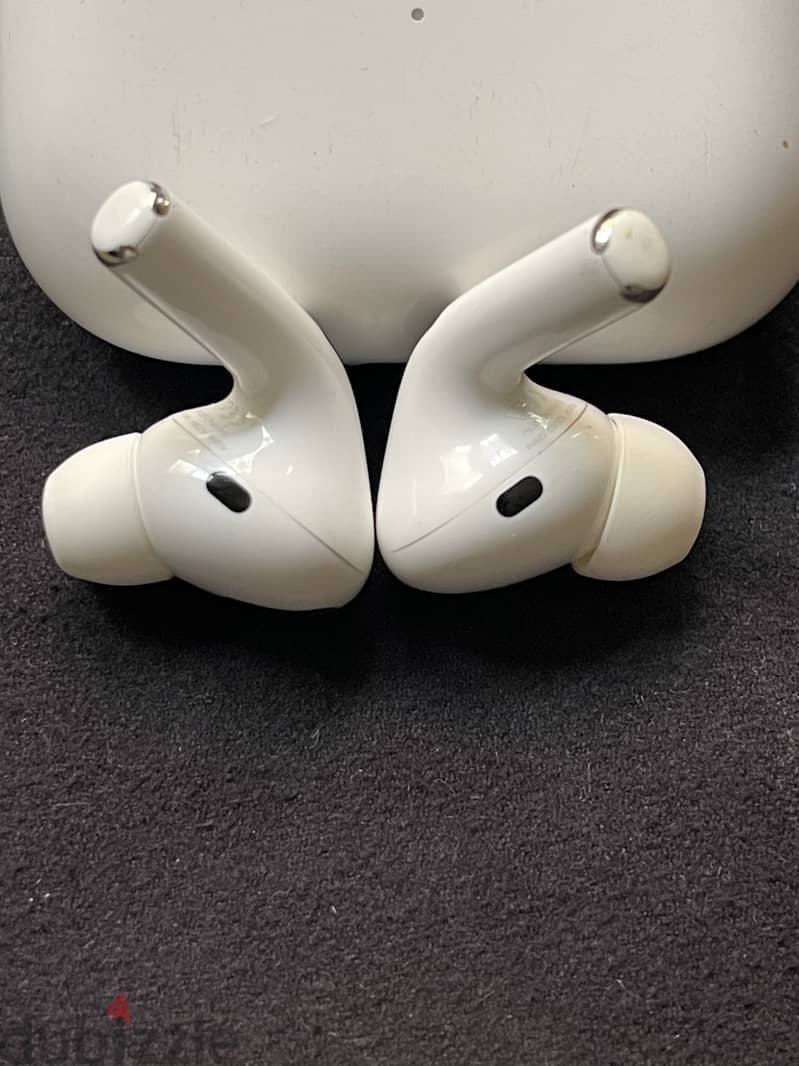 Apple AirPods Pro 2