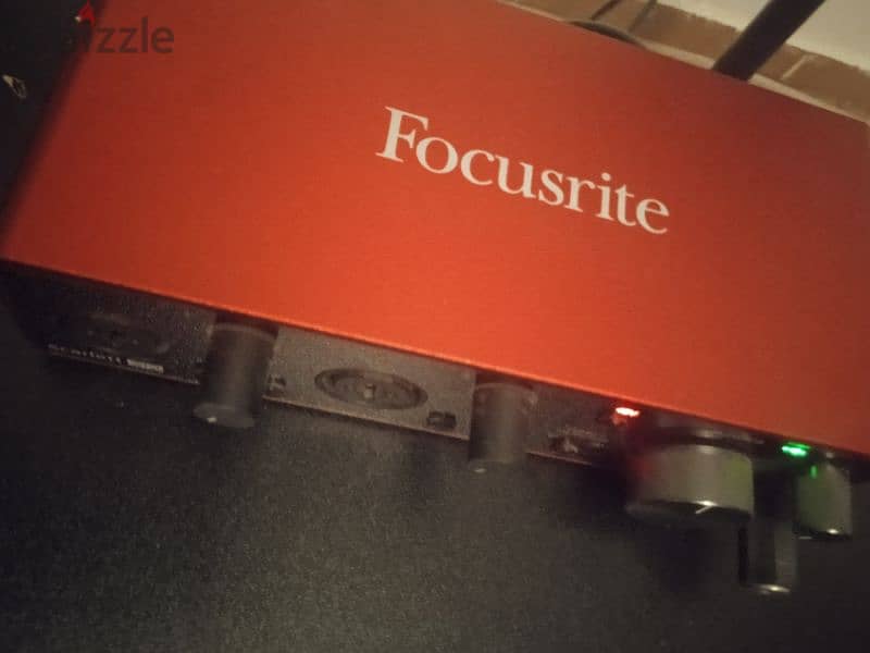 focusrite scarlett 2i2 1