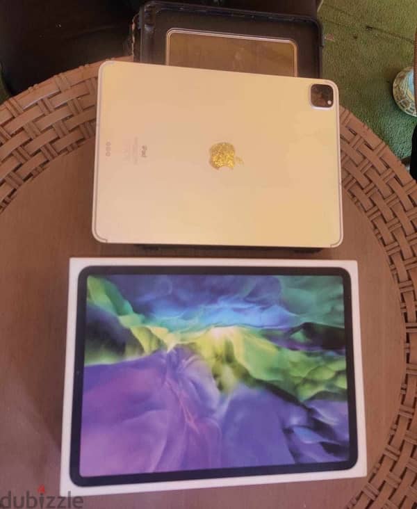 iPad Pro 2020 ايباد برو ٢٠٢٠ 1