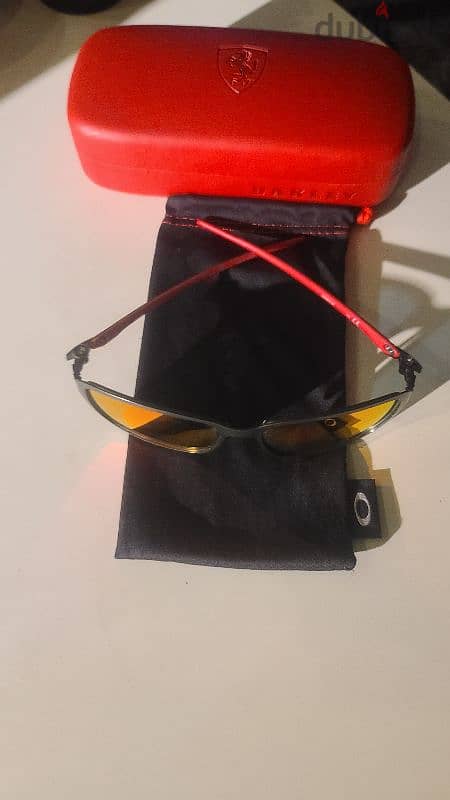 *** OAKLEY Ferrari edition carbon fibre *** 4