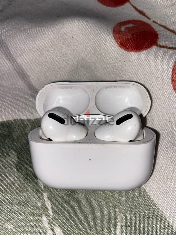 apple airpods pro with noise cancellation 3