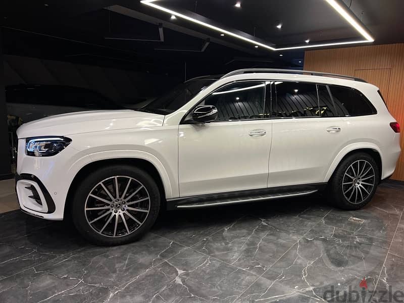 Mercedes-Benz GLS 2024 0