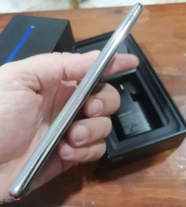 SAMSUNG NOTE 10 LITE 18