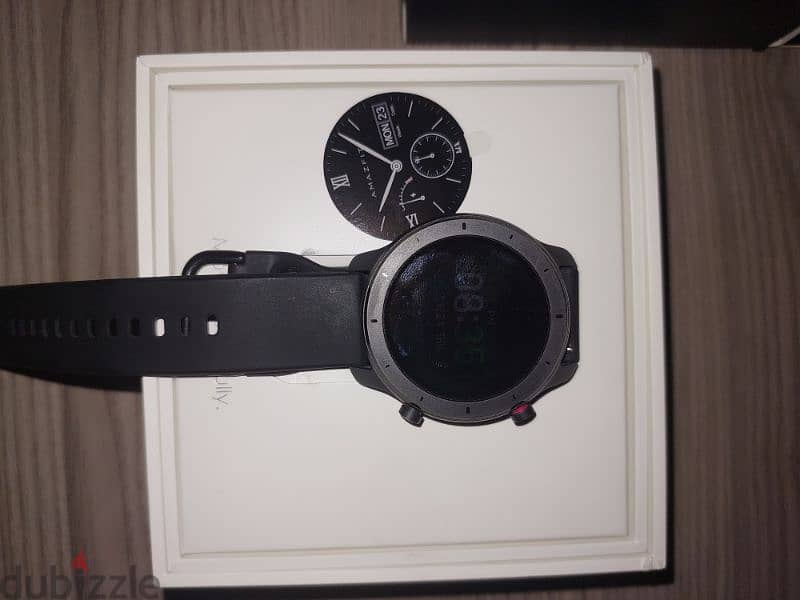 Amazfit Gtr with orginal box 3