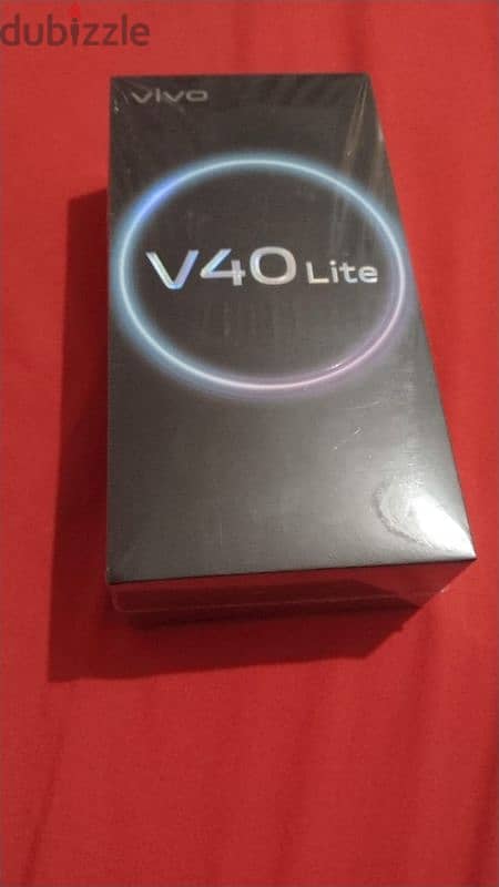 Vivo 40 lite  8/128 . . . استخدام ايام 1