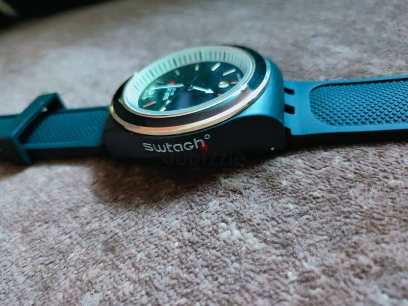 للبيع السريع ساعه Swatch سويسري جديده 0