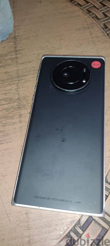 فرصة لسرعة البيع Leica Phone 1 وحش الجيمنج حرفيا اسناب دراجون 888