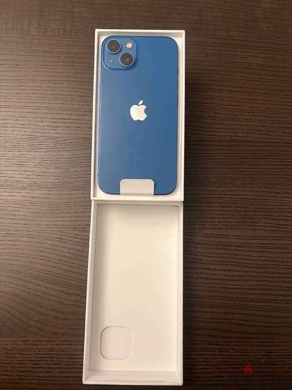 Apple I phone 13 2