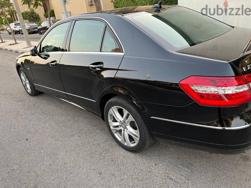 Mercedes-Benz E250 2011 0