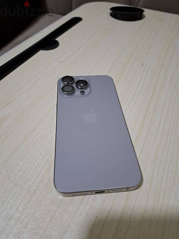 Iphone 15 pro max 0