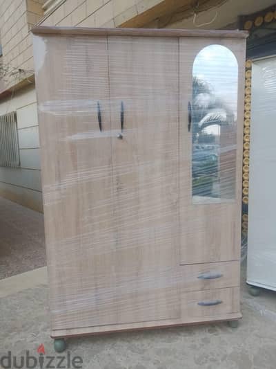 دولاب ملابس شبابي وأطفالي