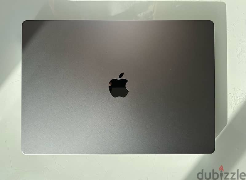 MacBook Pro 16.2-inch M1 Pro Chip Space Gray 0