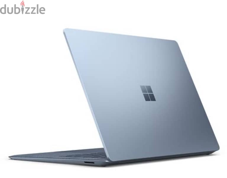 I 7 11th gen Surface Laptop 4 like new with box 1