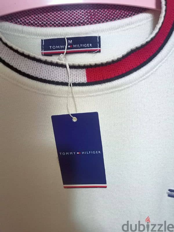 Tommy Hilfiger mirror original all size is available. 1