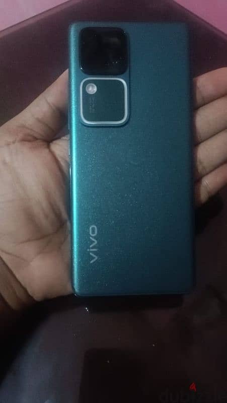 vivo v30 3