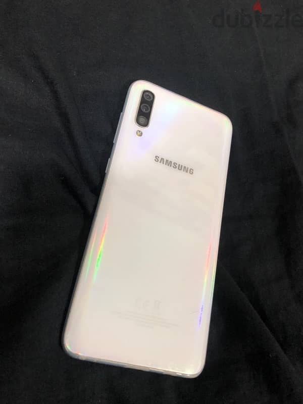 samsung a70 3