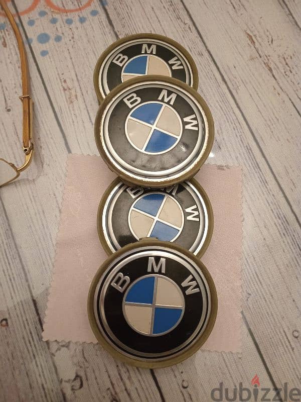 طبة طبب أو طاسة لجنط بى ام دبليو (BMW ) 2