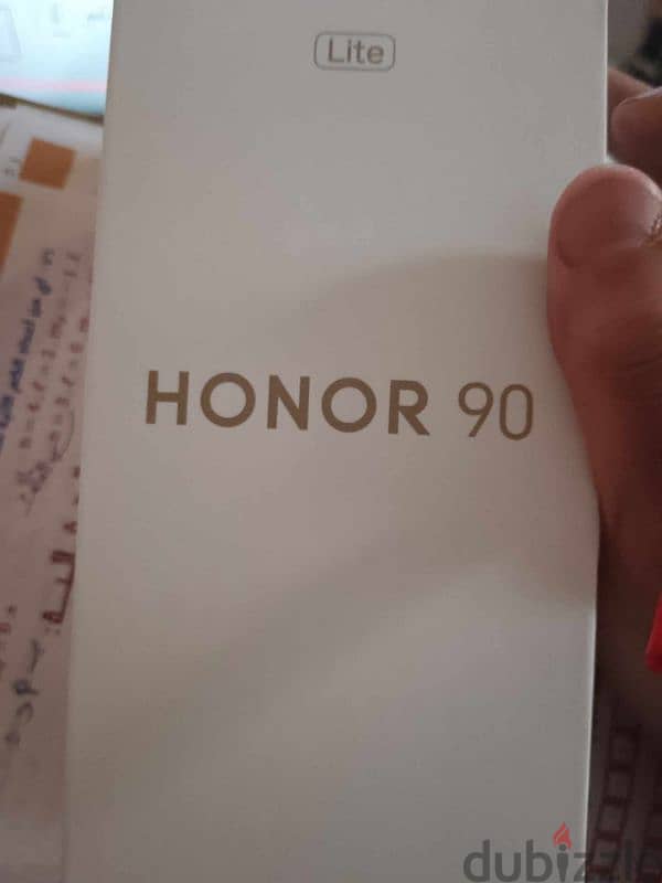 موبايل استعمال يوم فقط ٨ جيجا و ٥ داخلي honor 90 lite 0