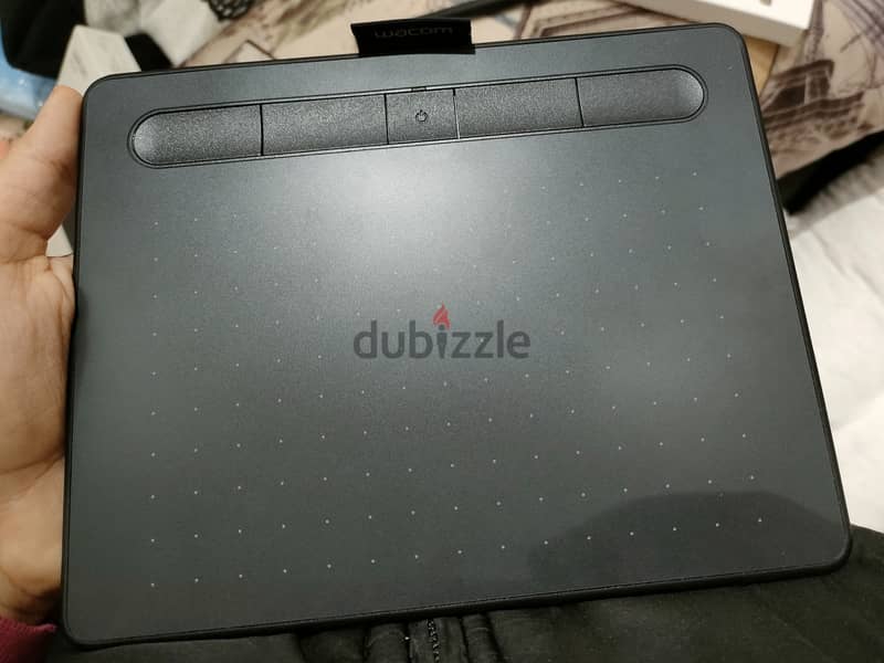 Wacom Intuos Drawing Tablet 1