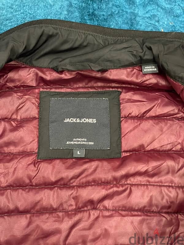 فيست ماركه jack&jones  اوريجنال شيك جدا وارد الخارج 2