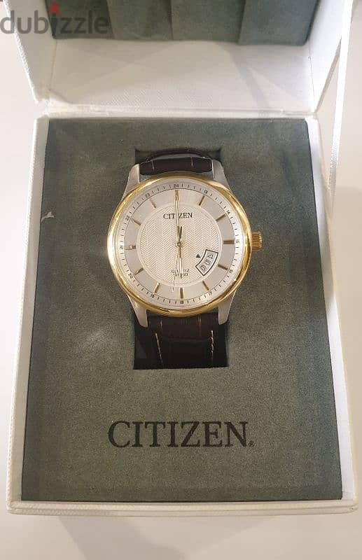 ساعه citizen BL105412A جديده لم تستخدم تماما بالعلبه للبيع 0