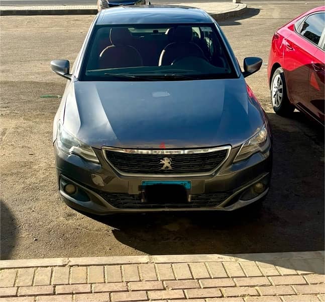 Peugeot 301 2018 0