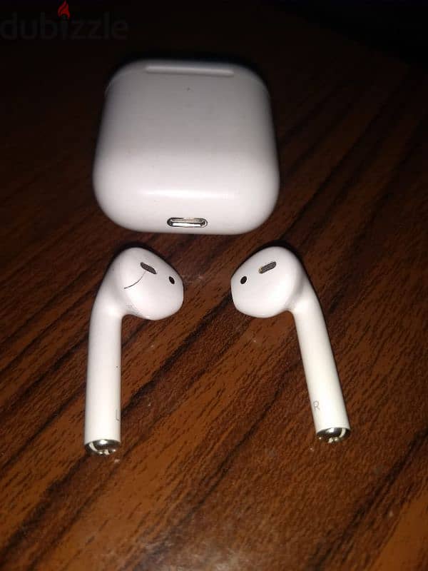 Apple Airpods ( 1 Generation ) original 3