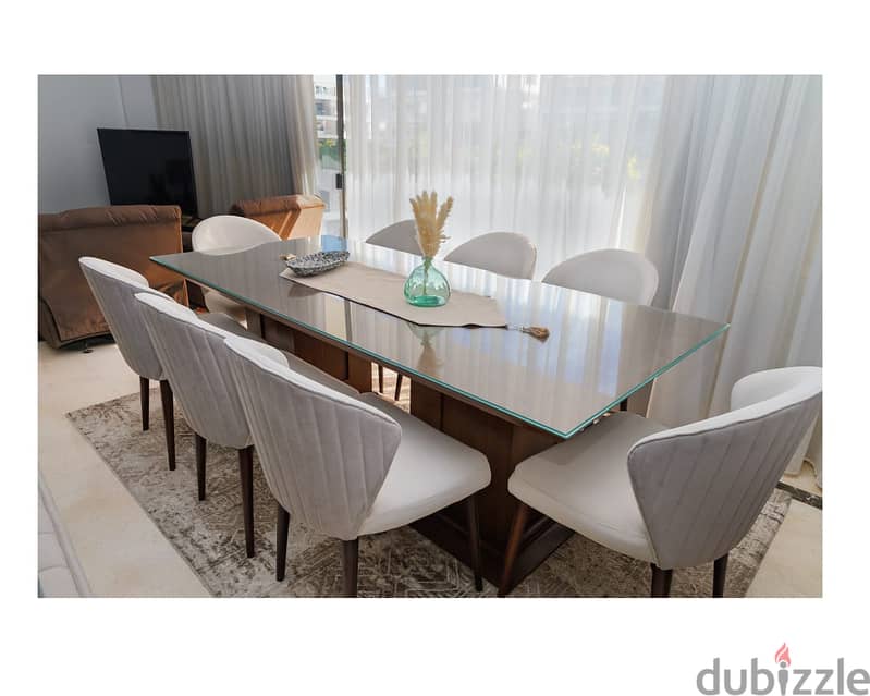 Dining room 8 chairs. سفرة مودرن ٨ كراسى 0